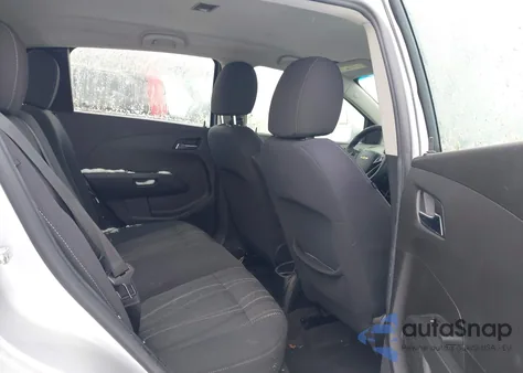 2013 Chevrolet Sonic Lt Auto z USA, uszkodzony, nr VIN 1G1JC6SHXD4172674